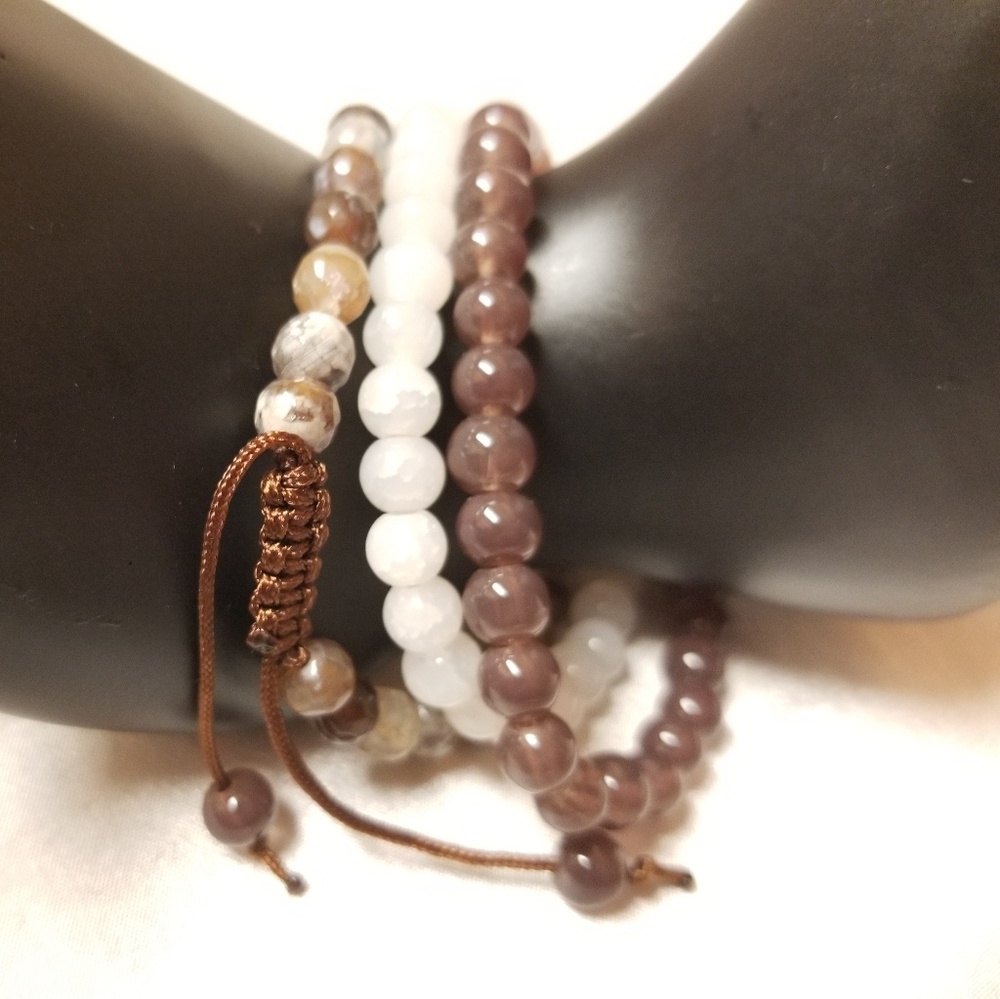 Handmade bracelets - Picture 3 of 6